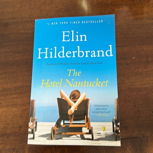 The Hotel Nantucket by Elin Hildebrand - Picture 1 of 2